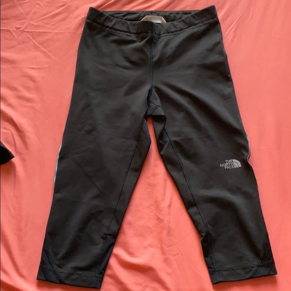 Black NorthFace leggings